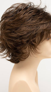 MACCHIATO | A blend of Chestnut Brown and Soft Dark Blonde with Dark Brown Roots