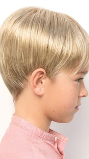 CREAMY TOFFEE | Dark Blonde Evenly Blended with Light Platinum Blonde and Light Honey Blonde