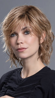 The monofilament top creates an illusion of natural hair growth