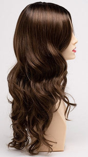 MACCHIATO | A blend of Chestnut Brown and Soft Dark Blonde with Dark Brown Roots
