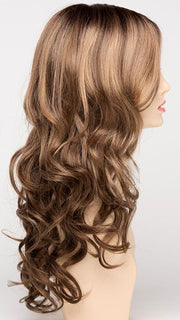 TOASTED SESAME | Medium Brown roots with overall Warm Cinnamon base and Wheat Blonde highlights