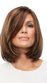 The Cameron Large Wig by Jon Renau is a lengthy bob with layered ends that create shape and movement