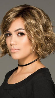 GL14-16SS SS HONEY TOAST | Chestnut brown base blends into multi-dimensional tones of medium brown and dark golden blonde.
