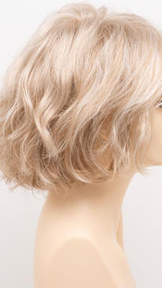 LIGHT-BLONDE | 2 toned blend of Creamy Blonde with Champagne highlights