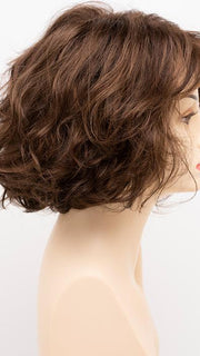 MEDIUM-BROWN | Medium Brown with natural highlights