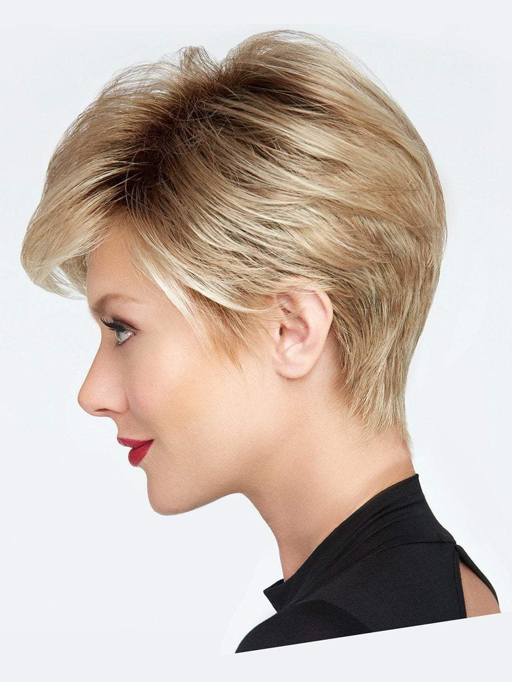 A gently sculpted and textured nape adds to the sophisticated look of this style