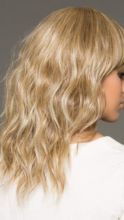 SS14/88 Golden Wheat | Medium Blonde streaked with Pale Gold Blonde highlights and Medium Brown roots