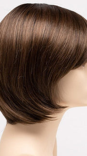 MACCHIATO | A blend of Chestnut Brown and Soft Dark Blonde with Dark Brown Roots