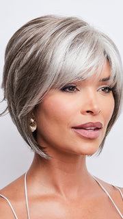 SANDY-SILVER | Graduate Grey to Medium Grey with hints of Warm Brown that transitions into Light Grey in front