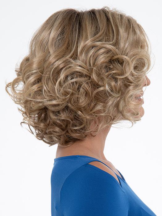 A blend of heat-friendly synthetic fibers and human hair give you styling versatility and a natural look
