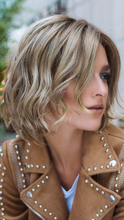 14/26S10 | Light Gold Blonde and Medium Red-Gold Blonde Blend, Shaded with Light Brown