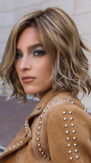 14/26S10 | Light Gold Blonde and Medium Red-Gold Blonde Blend, Shaded with Light Brown