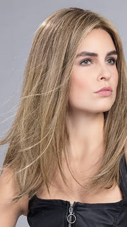 BERNSTEIN ROOTED 12.26.19 | Lightest Brown and Light Honey Blonde blend with Light Golden Blonde and Shaded Roots
