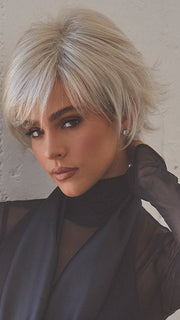 PLATINUM PEARL | 50/50 of Creamy Blond and Light Ash Blond