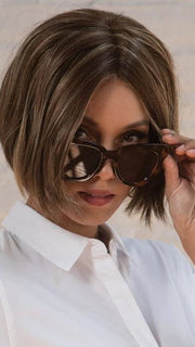 R8/26H | Golden Brown with Golden Blonde Highlights
