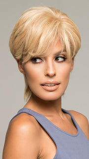 SAPPHIRE by LOUIS FERRE in 140/22 GOLD BLONDE | Light Blonde Blended with Light Red and Blonde Highlight Tones