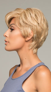 SAPPHIRE by LOUIS FERRE in 140/22 GOLD BLONDE | Light Blonde Blended with Light Red and Blonde Highlight Tones