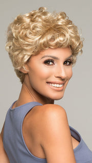 SYDNEY by LF in 140/22 GOLD BLONDE | Light Blonde Blended w. Light Red & Blonde Highlight Tones