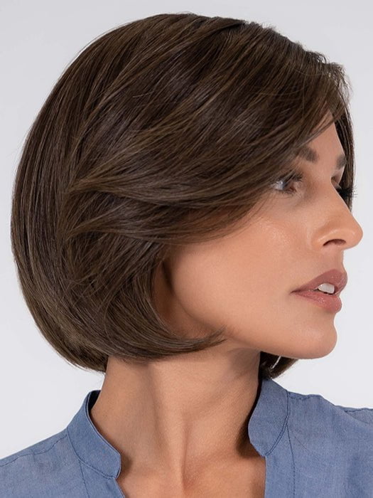 LETS RENDEZVOUS by Raquel Welch in RL8/12SS ICED MOCHA | Medium Brown shaded with Dark Blonde