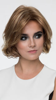 LACEY Wig by ENVY in CREAMED COFFEE | Medium Brown roots and base with Cinnamon and Golden Blonde highlights