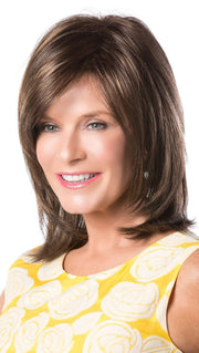 LUMINOUS WIG by Toni Brattin in Light Brown | Honey brown or brown highlighted by the sun