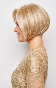 Temple-to-Temple lace front for a low density, natural-looking hairline