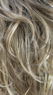 RH12/26RT4 | Light Brown w/Fine Golden Blonde Highlights And Dark Roots