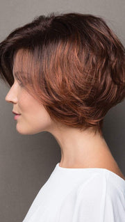 This cut is full of layers and loose waves that create volume and movement.