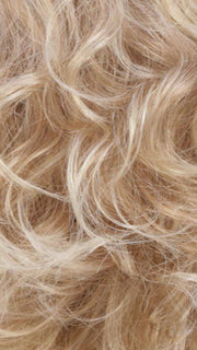 RTH613/27 | Pale Blonde with Warm Strawberry Blonde Lowlights