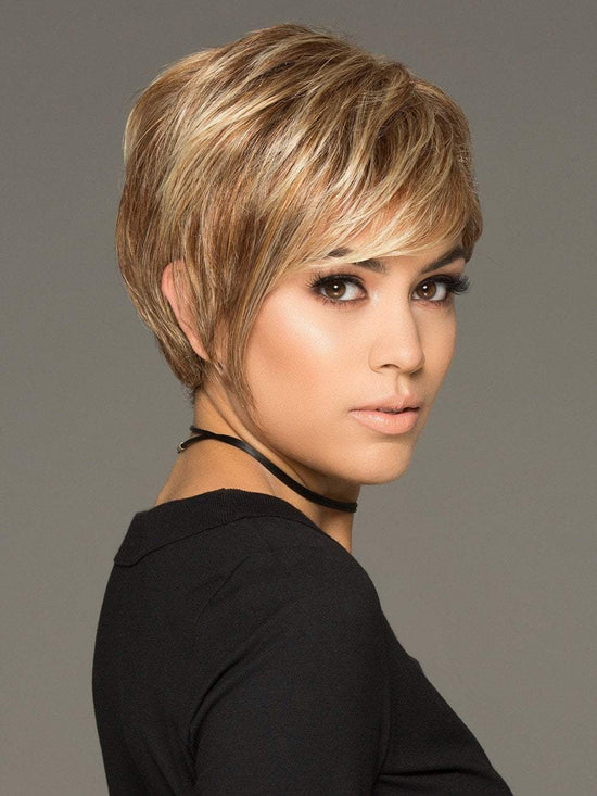 Cinch by Raquel Welch Short Wig