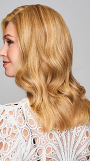 Made with a heat-friendly synthetic fiber you can heat-style the loose waves to your liking