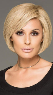 Raquel Welch Success Story is a short trendy wig, so chic! (This piece has been styled and straightened)