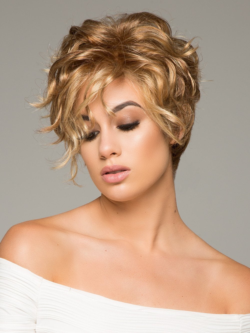 THE NEW ROMANTIC by RAQUEL WELCH in R29S+ GLAZED STRAWBERRY | Light Red with Strawberry Blonde Highlights	