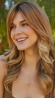 HAZELNUT-CREAM-ROOT | Warm Dark-Blonde Base with Natural Golden Highlights and Soft Brown Roots