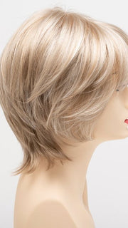 LIGHT-BLONDE | 2 toned blend of Creamy Blonde with Champagne highlights