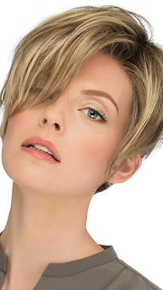 Perry's choppy layers and subtle undercut allows you to go from simple and sleek to fierce and free