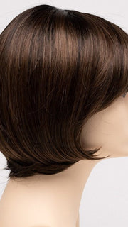 ESPRESSO | A cool, Multi-Dimensional Medium Brown with Darker Brown Roots