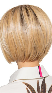 24/102/R12 | Gold Blonde with Platinum Highlights with Gold Brown Roots