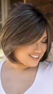 CASHMERE-BROWN-SR | Slightly Rooted Medium Beige Brown base with woven Velvet Blonde Highlights