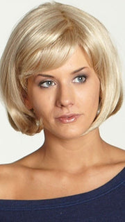 DAKOTA by Dream USA in 16/613C | Honey Blonde (16) base with Bleach Blonde (613) chunked highlights