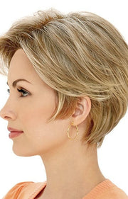 Color RH1488RT8 = HIGHLIGHTED COPPER BLONDE WITH GOLDEN BROWN ROOT