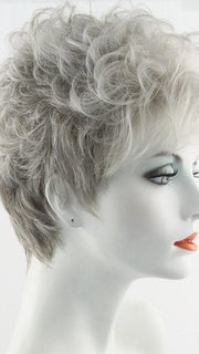 305C SUGARED SMOKE | Light Blonde with 80% Grey and a Pearly White front
