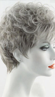 G58+ SUGARED ALMOND | Light brown with 80% grey base w/ silver highlights
