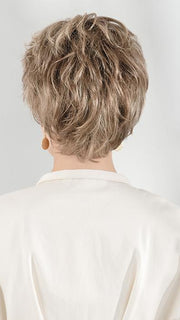 TOBACCO-ROOTED | Medium Brown base with Light Golden Blonde highlights and Light Auburn lowlights and Dark Root