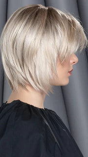 POLAR SILVER SHADED 60.101 | Pearl White and Pearl Platinum Blend with Shaded Roots