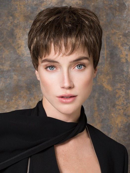 GINGER MONO by Ellen Wille in COFFEE MIX | Medium to Dark Brown base with Honey Blonde highlights on the top only, darker nape