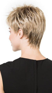 Tapered neckline | Color: Sandy Blonde Rooted