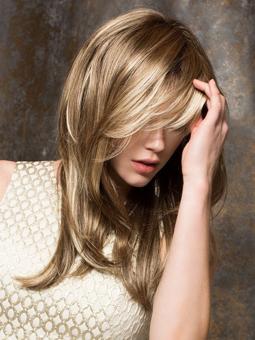 Color Dark-Sand-Rooted = Light Brown base with Lighest Ash Brown and Medium Honey Blonde blend and Dark Roots