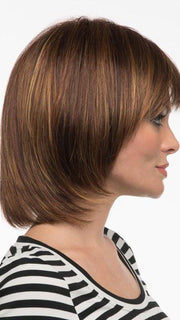 Face framing fringe makes it flattering | Color: Cinnamon Raisin 