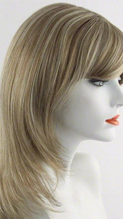 DARK BLONDE | 2 toned blend of Dark Honey Blonde with Lighter Blonde highlights